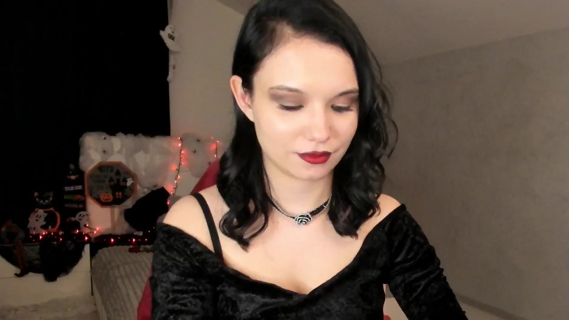 Gallery image thumbnail from Angieerosee's myfreecams stream on, 10/31/2025, 23:52 image 20 of 20