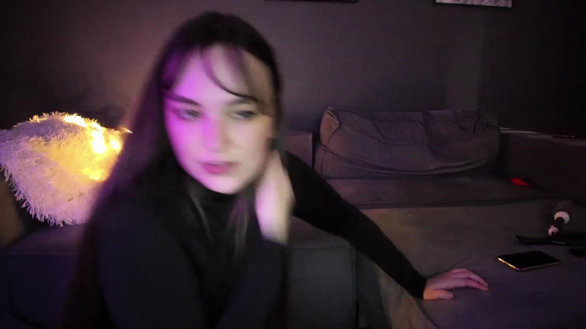 Gallery image thumbnail from AngryKat's myfreecams stream on, 12/06/2022, 21:00 image 3 of 20