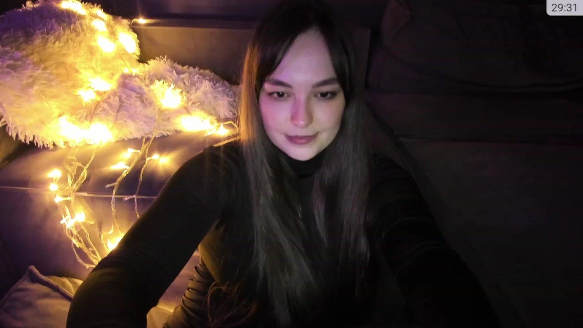 Gallery image thumbnail from AngryKat's myfreecams stream on, 12/06/2022, 21:00 image 15 of 20