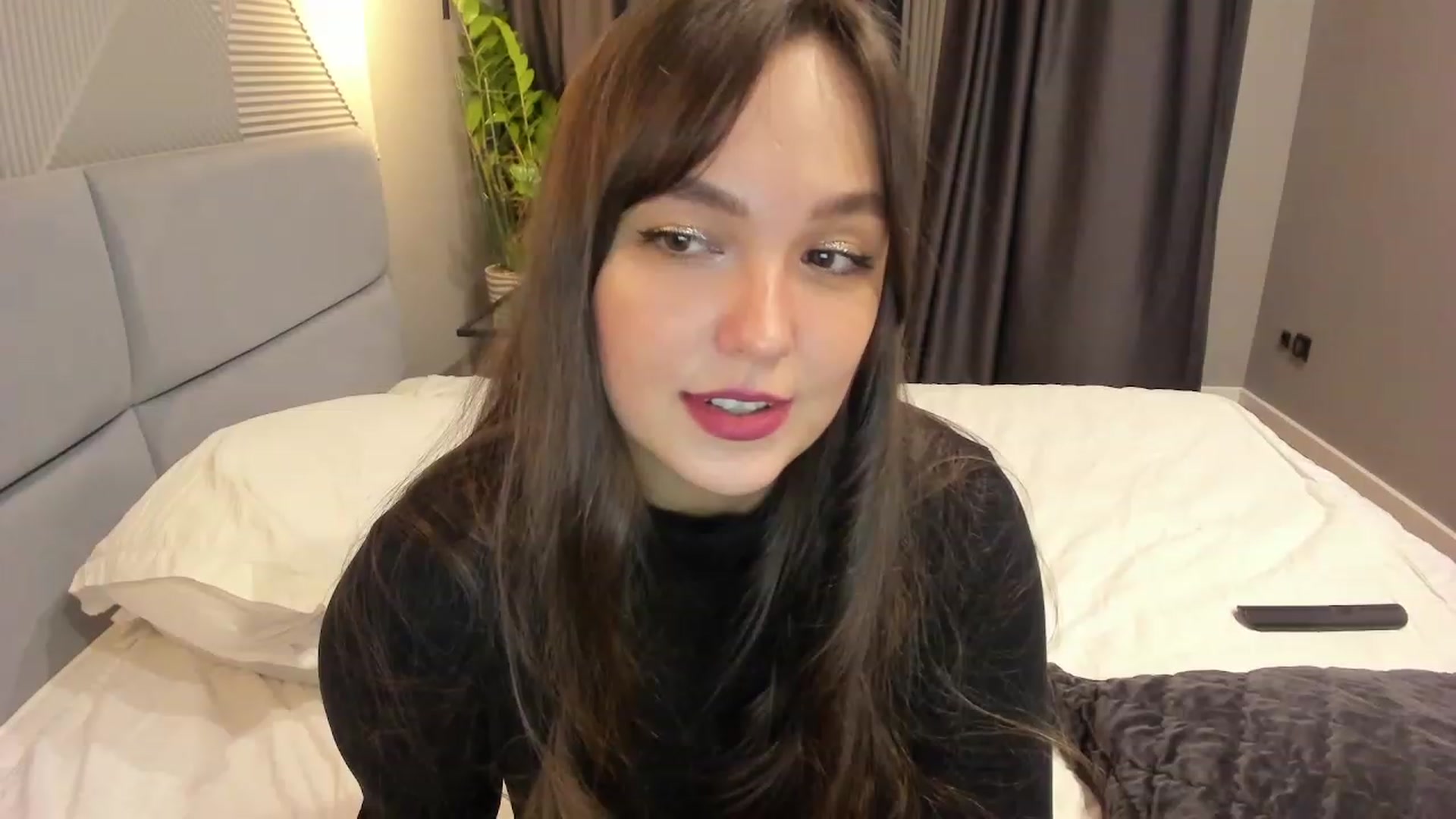 Gallery image thumbnail from AngryKat's myfreecams stream on, 12/11/2022, 21:24 image 5 of 20
