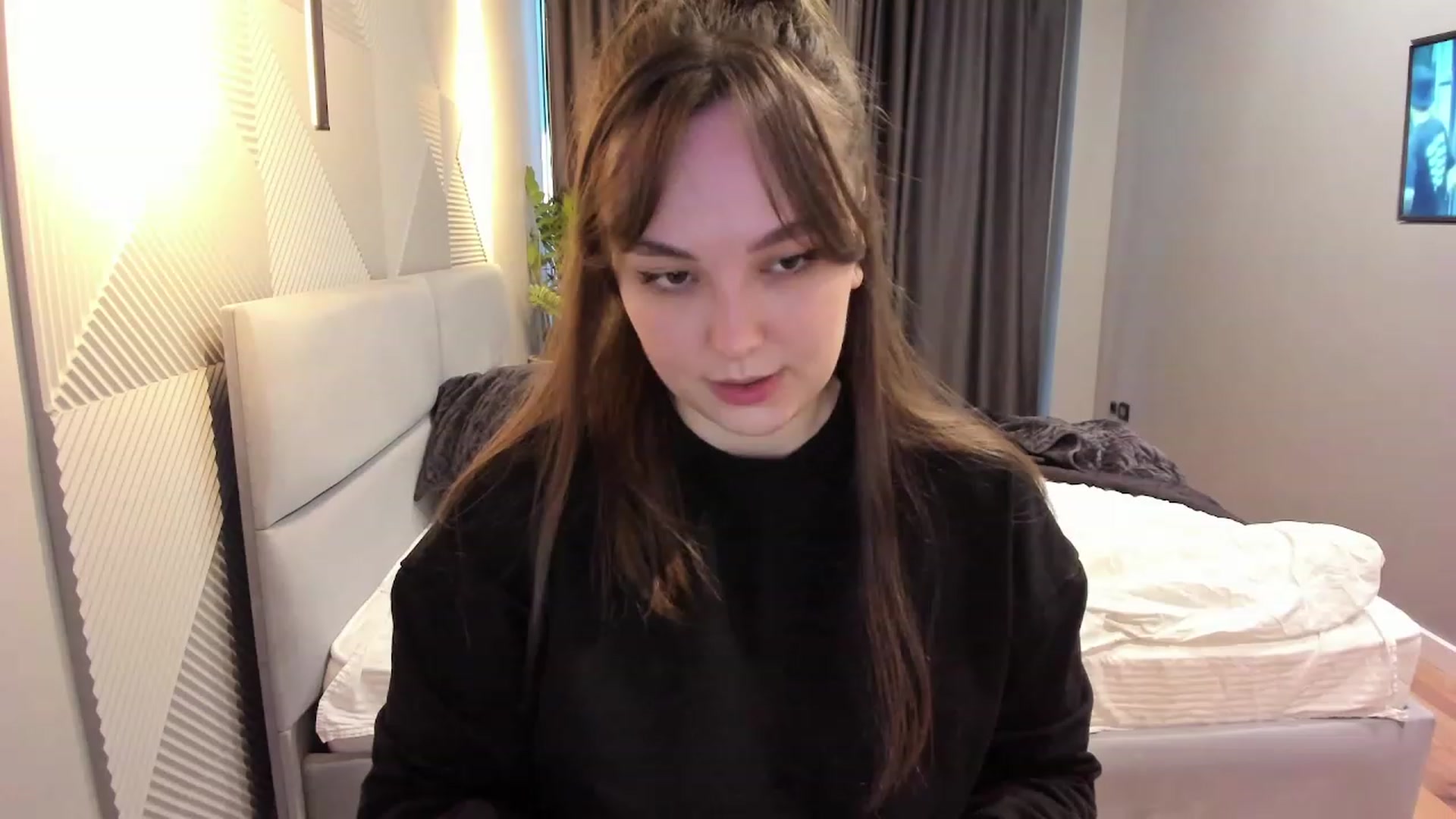Gallery image thumbnail from AngryKat's myfreecams stream on, 01/02/2023, 05:03 image 17 of 20