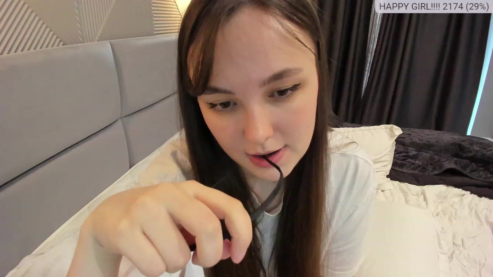 Gallery image thumbnail from AngryKat's myfreecams stream on, 01/02/2023, 07:55 image 4 of 20