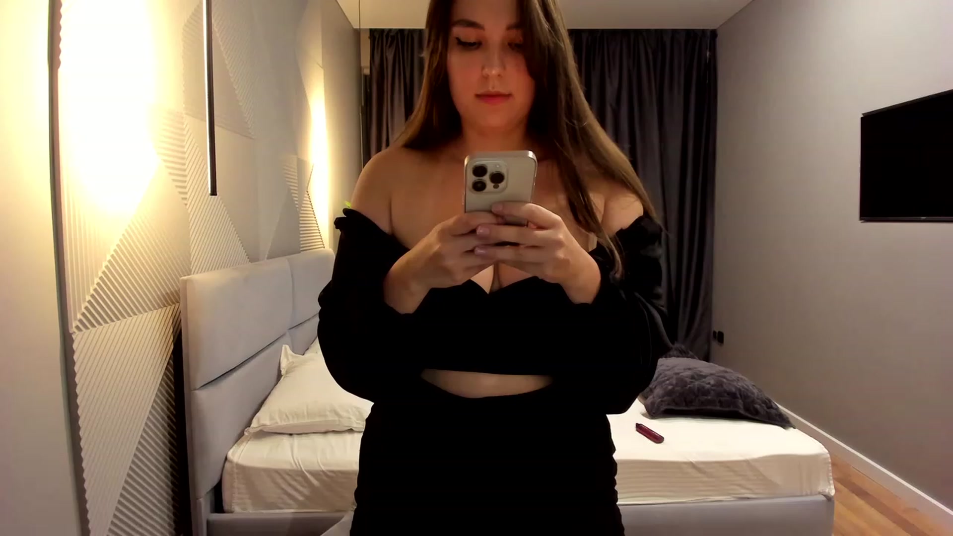 Gallery image thumbnail from AngryKat's myfreecams stream on, 03/04/2023, 19:33 image 3 of 20