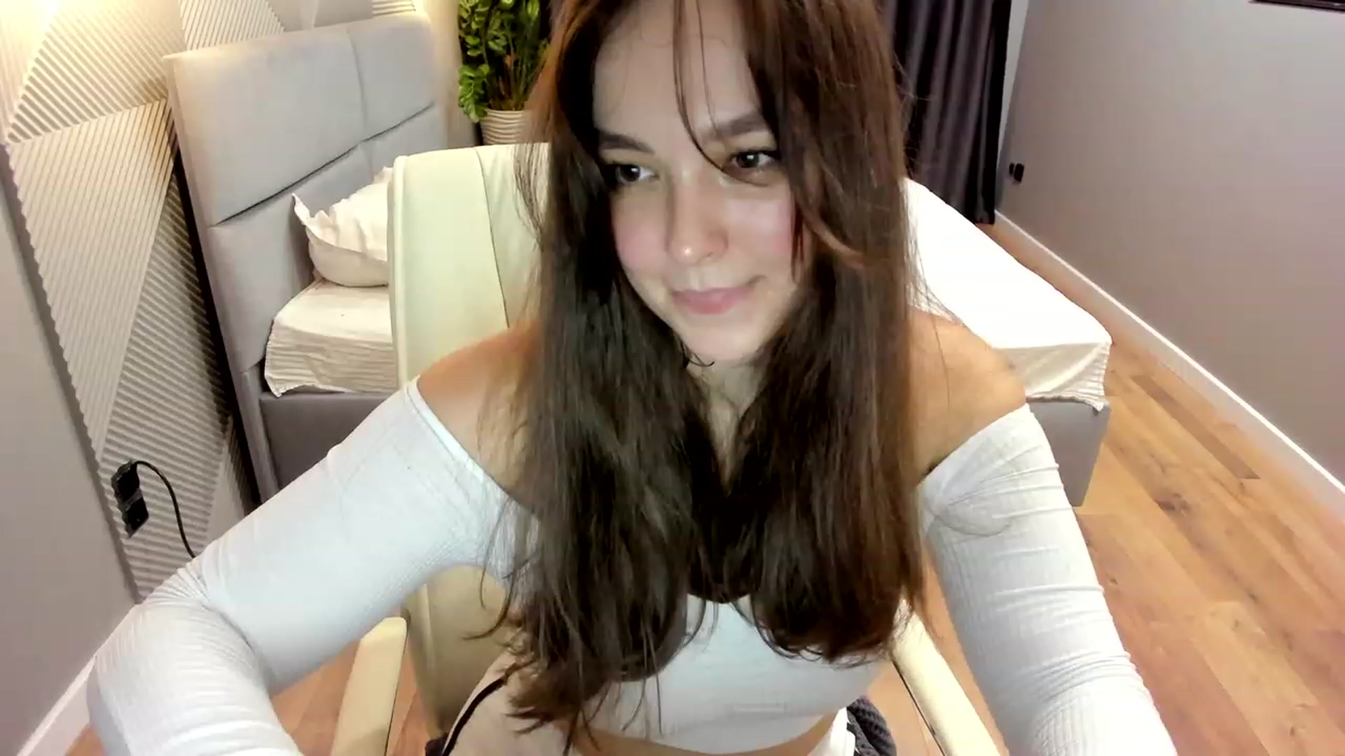 Gallery image thumbnail from AngryKat's myfreecams stream on, 03/26/2023, 18:34 image 20 of 20