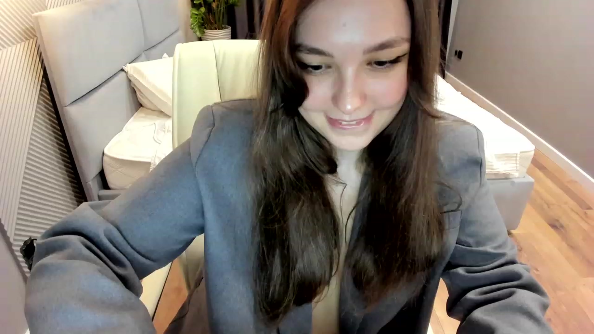 Gallery image thumbnail from AngryKat's myfreecams stream on, 03/26/2023, 20:54 image 16 of 20