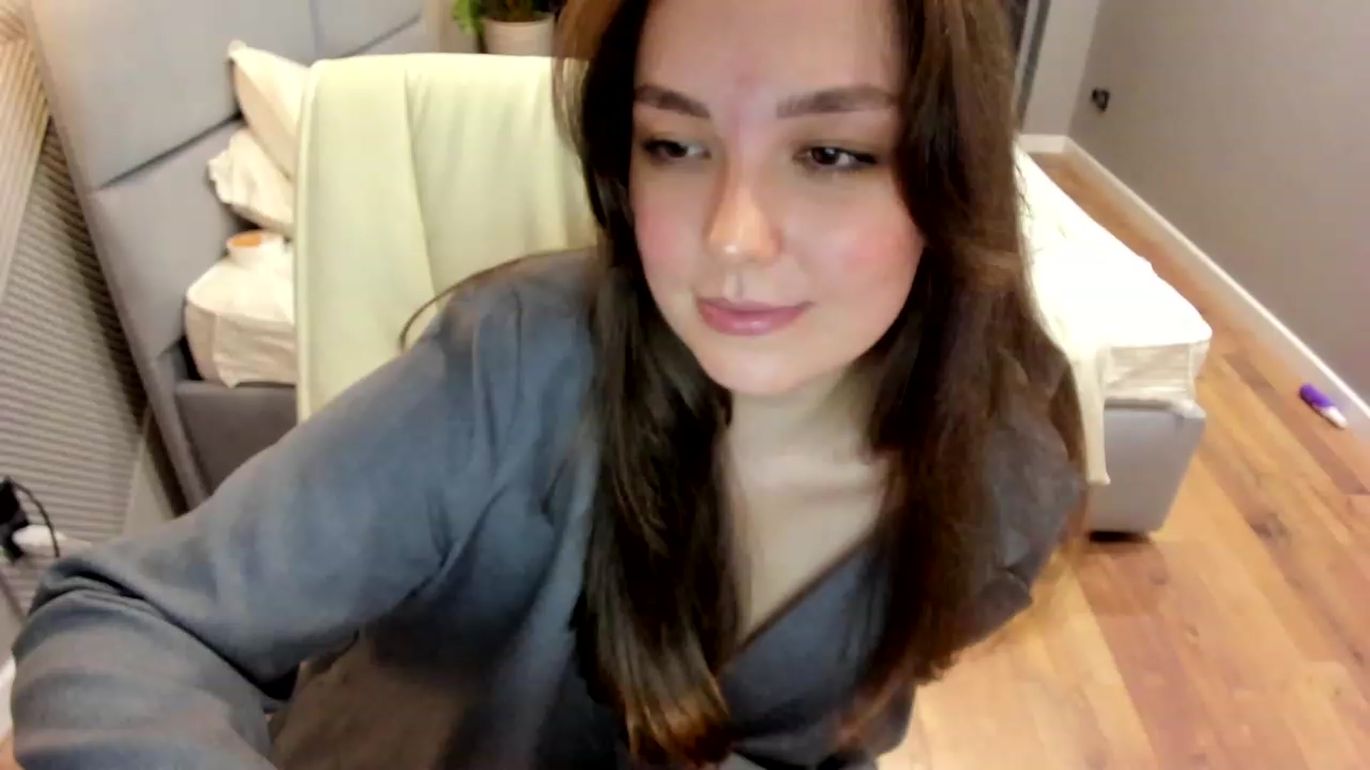 Gallery image thumbnail from AngryKat's myfreecams stream on, 03/27/2023, 19:41 image 4 of 20