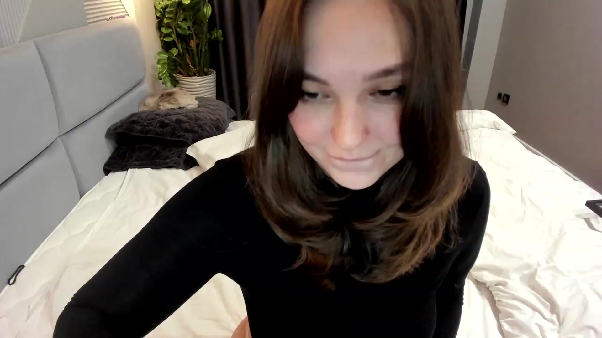 Gallery image thumbnail from AngryKat's myfreecams stream on, 05/01/2023, 19:23 image 7 of 20