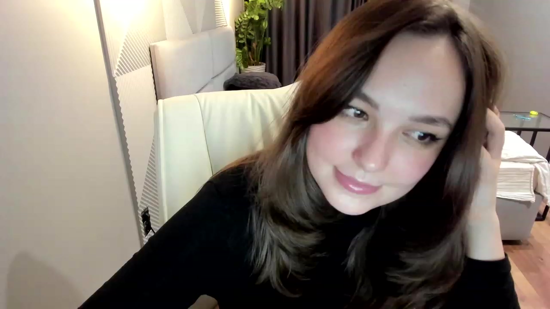 Gallery image thumbnail from AngryKat's myfreecams stream on, 05/01/2023, 20:05 image 13 of 20