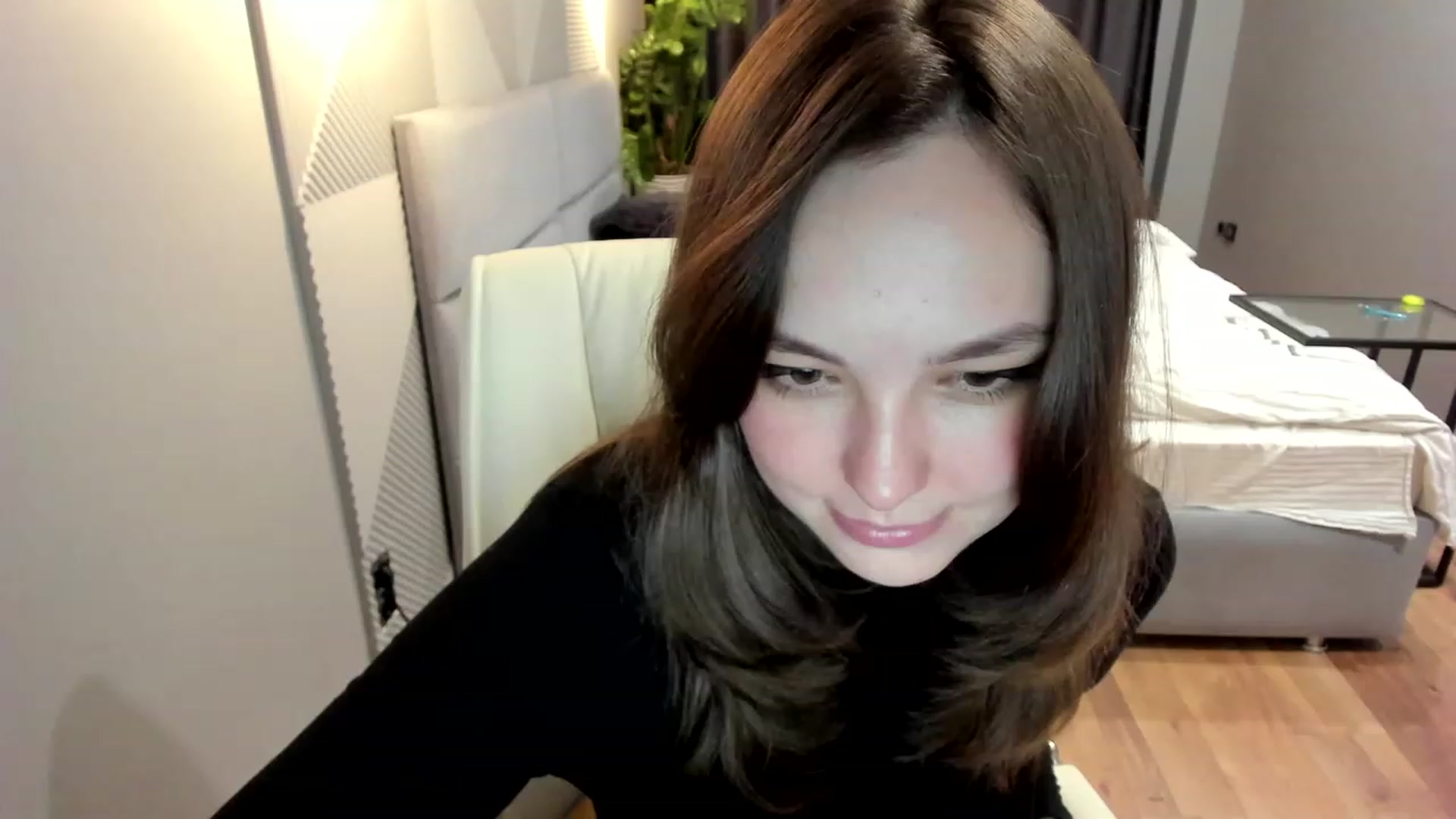 Gallery image thumbnail from AngryKat's myfreecams stream on, 05/01/2023, 20:05 image 20 of 20