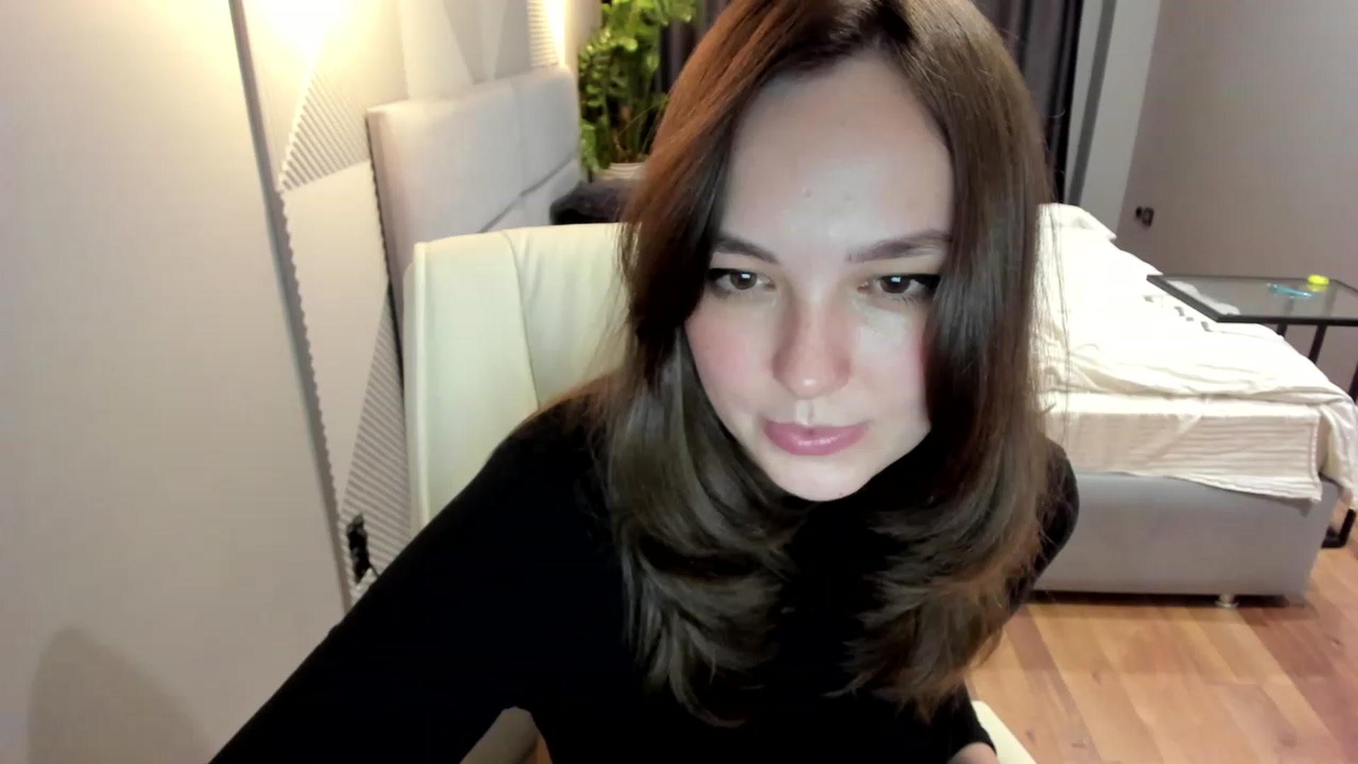 Gallery image thumbnail from AngryKat's myfreecams stream on, 05/01/2023, 20:05 image 19 of 20