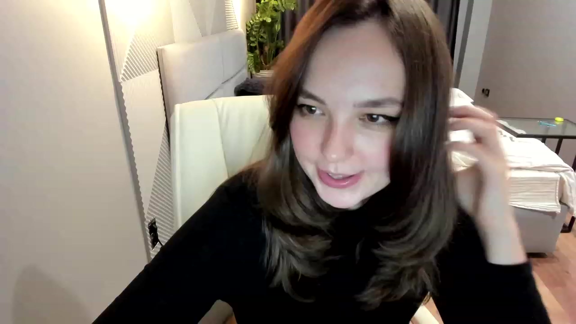 Gallery image thumbnail from AngryKat's myfreecams stream on, 05/01/2023, 20:05 image 15 of 20