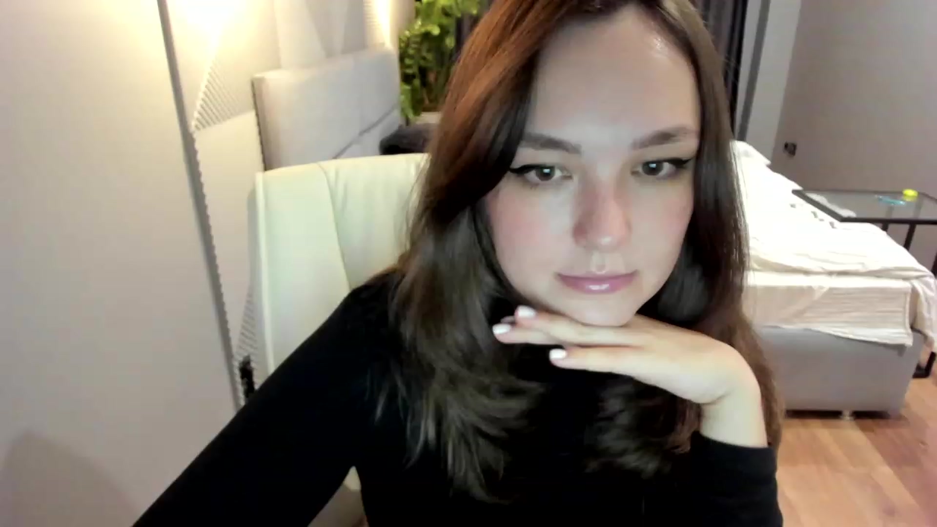 Gallery image thumbnail from AngryKat's myfreecams stream on, 05/01/2023, 20:05 image 6 of 20