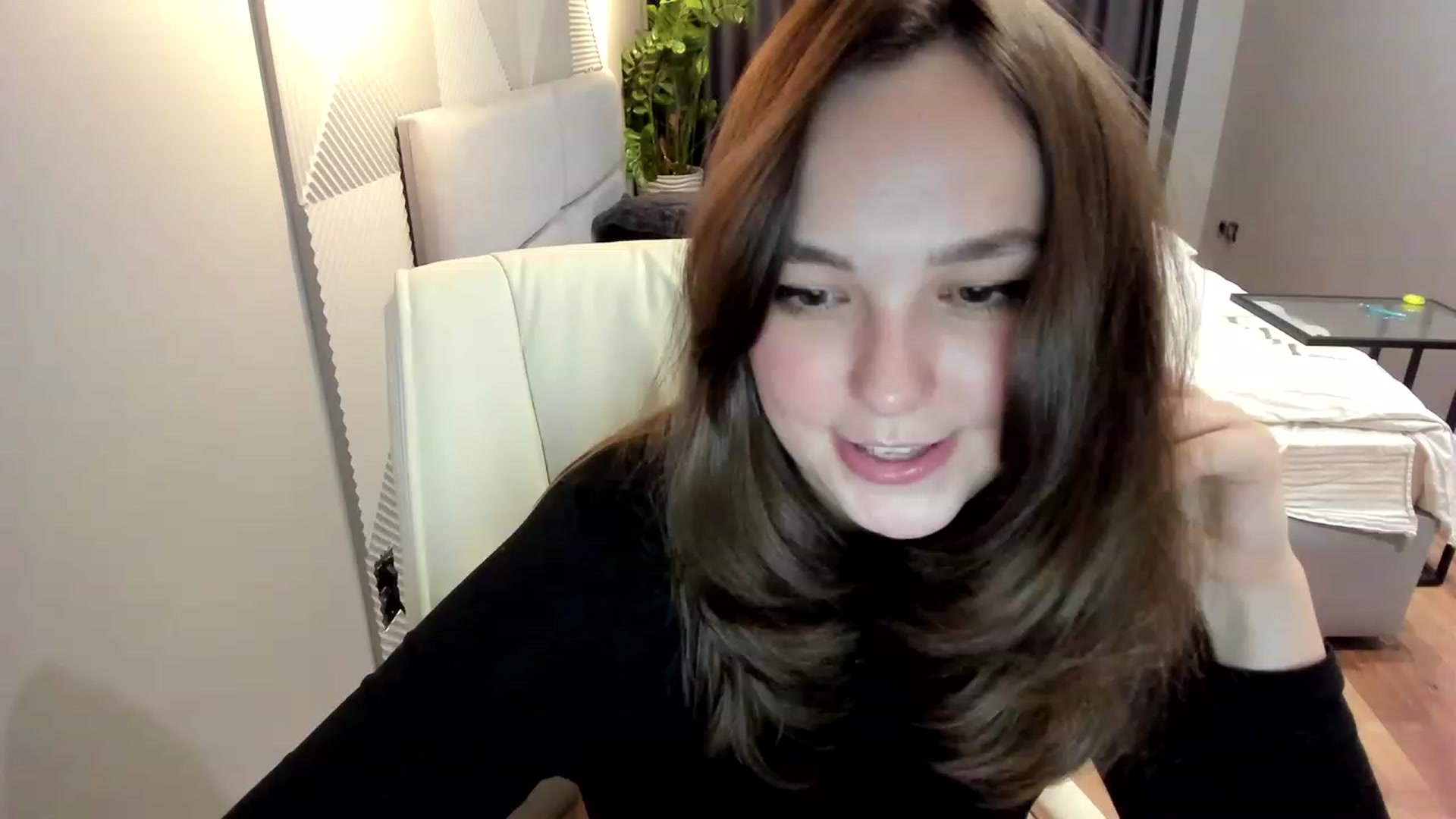 Gallery image thumbnail from AngryKat's myfreecams stream on, 05/01/2023, 20:05 image 17 of 20