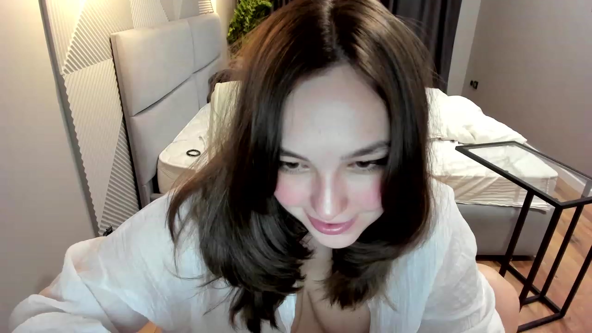 Gallery image thumbnail from AngryKat's myfreecams stream on, 05/02/2023, 21:34 image 19 of 20