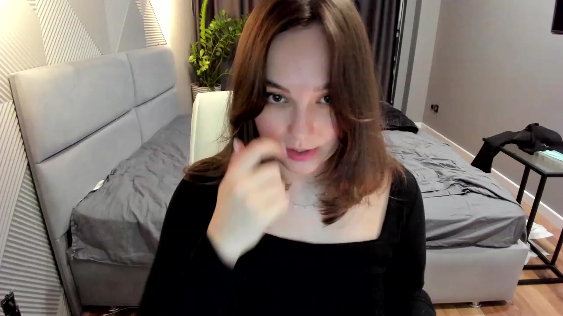 Gallery image thumbnail from AngryKat's myfreecams stream on, 05/04/2023, 21:53 image 5 of 20
