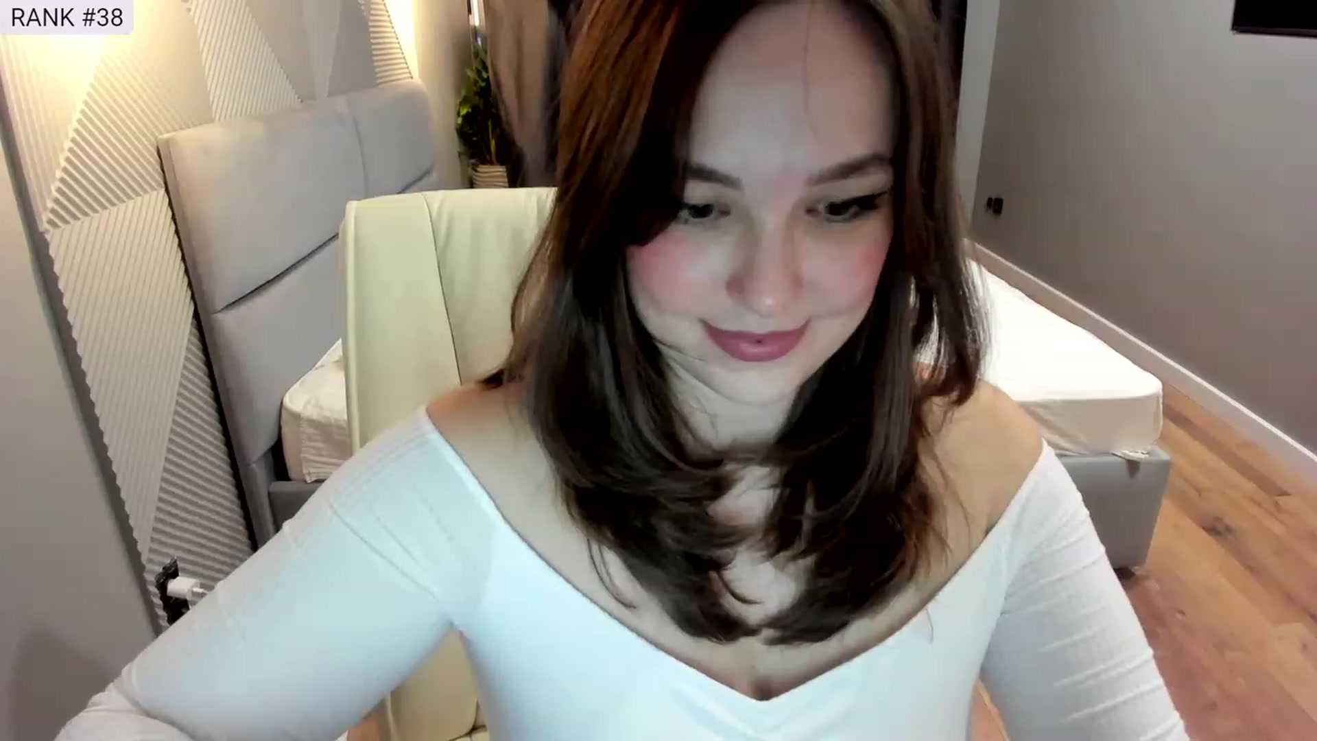 Gallery image thumbnail from AngryKat's myfreecams stream on, 05/07/2023, 20:03 image 16 of 20