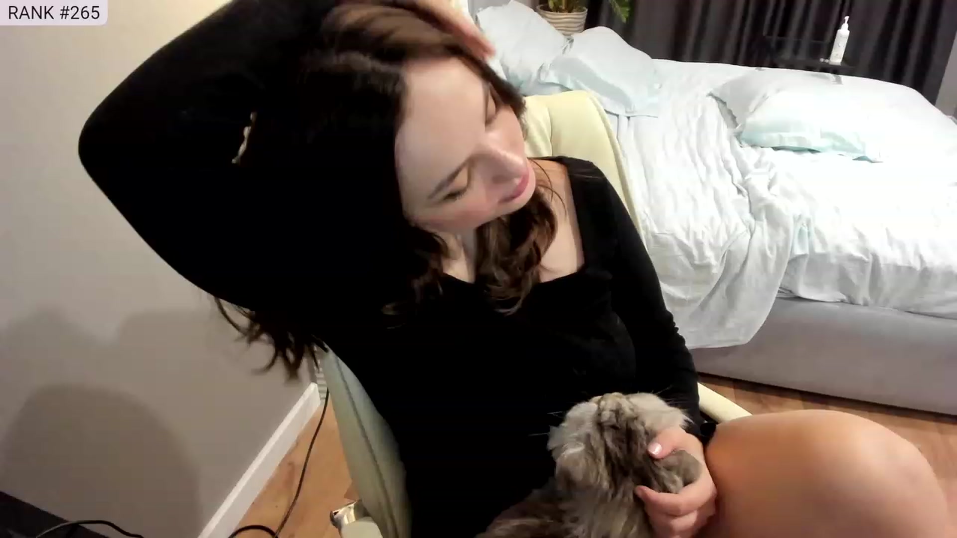 Gallery image thumbnail from AngryKat's myfreecams stream on, 05/27/2023, 21:22 image 15 of 20