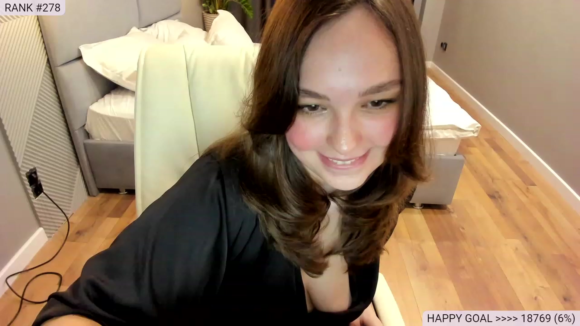 Gallery image thumbnail from AngryKat's myfreecams stream on, 05/28/2023, 21:23 image 6 of 20