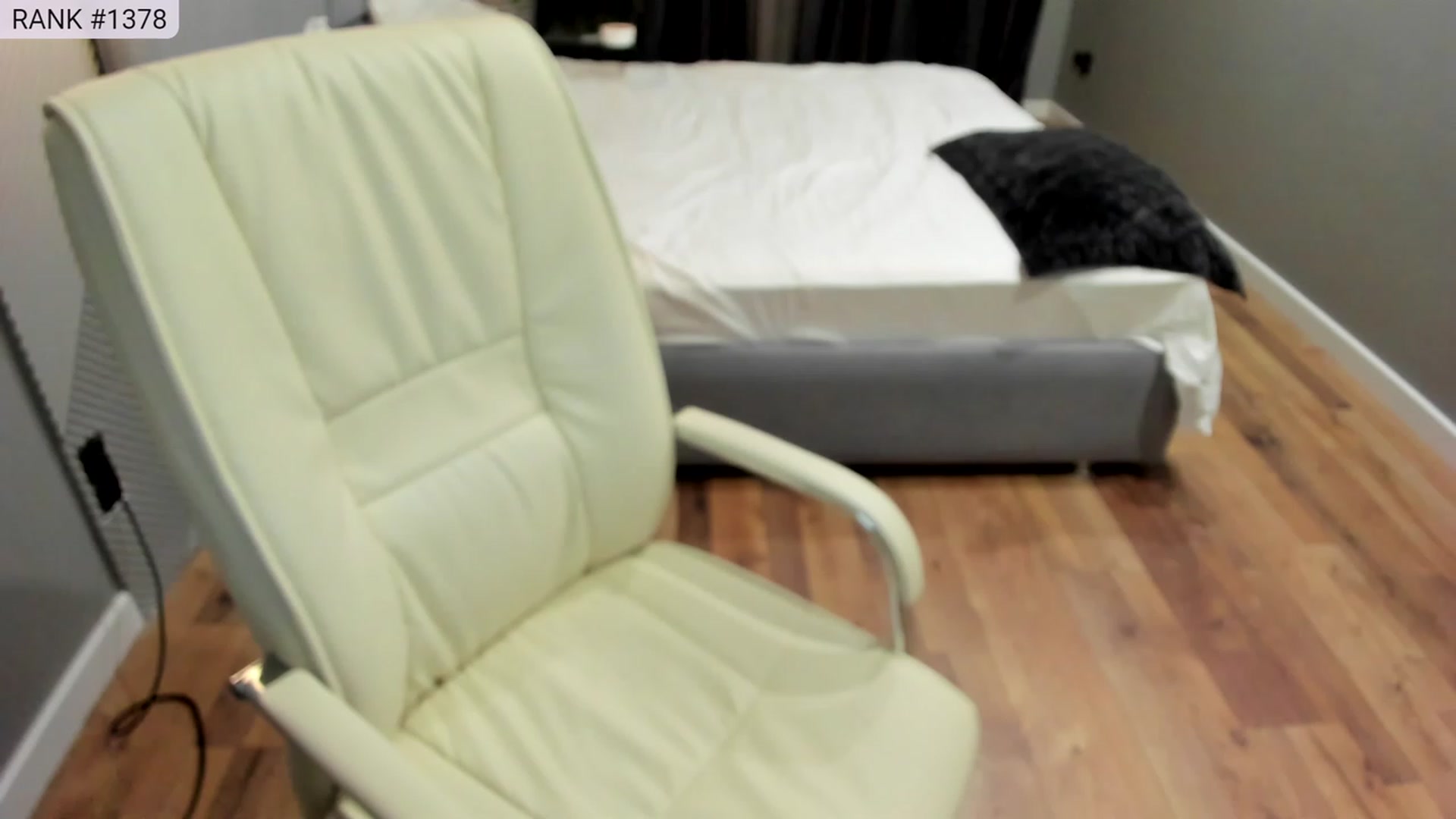 Gallery image thumbnail from AngryKat's myfreecams stream on, 06/01/2023, 20:29 image 8 of 20