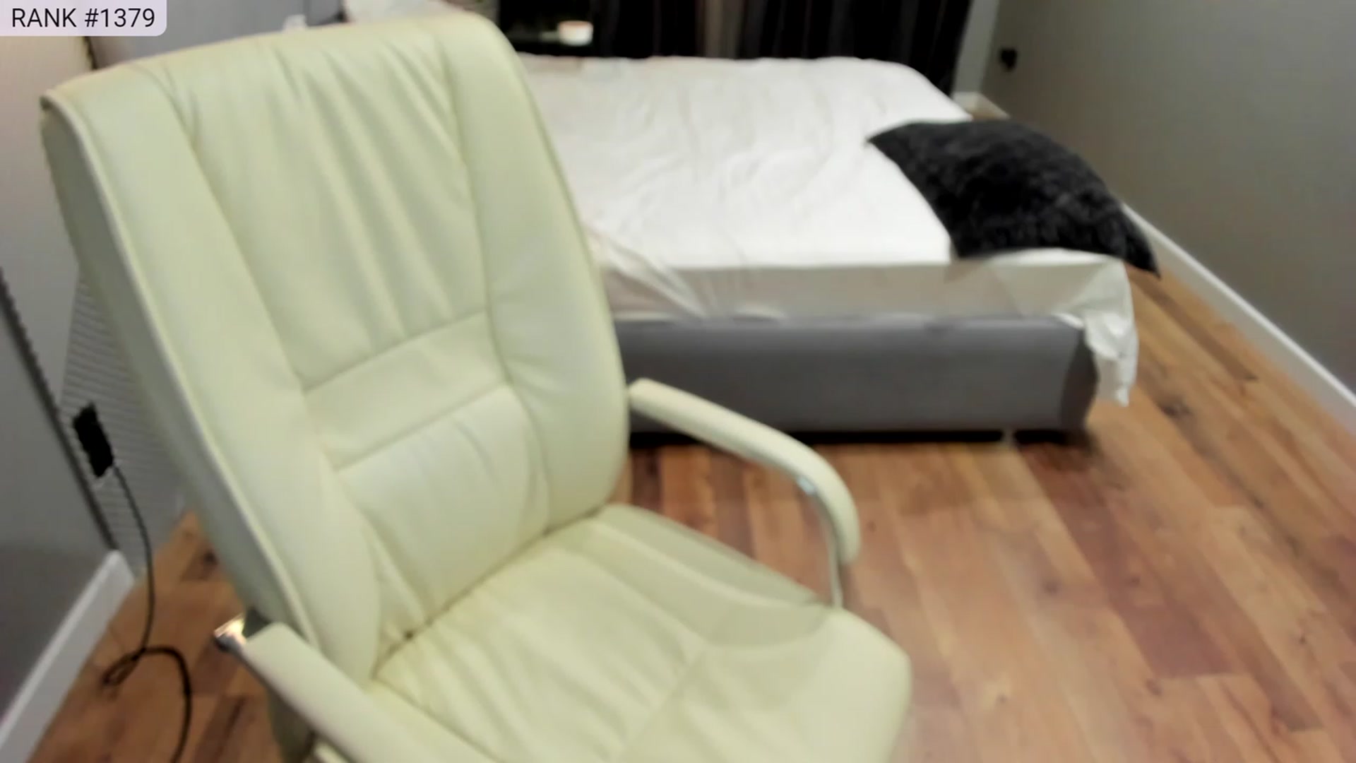 Gallery image thumbnail from AngryKat's myfreecams stream on, 06/01/2023, 20:29 image 10 of 20