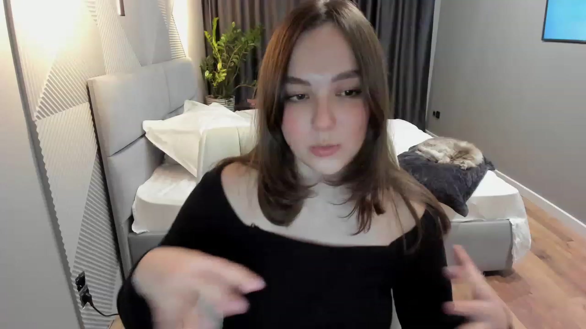 Gallery image thumbnail from AngryKat's myfreecams stream on, 06/04/2023, 20:14 image 15 of 20