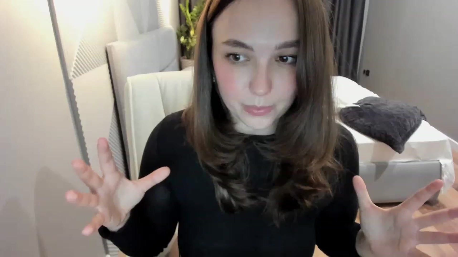 Gallery image thumbnail from AngryKat's myfreecams stream on, 06/04/2023, 22:08 image 6 of 20