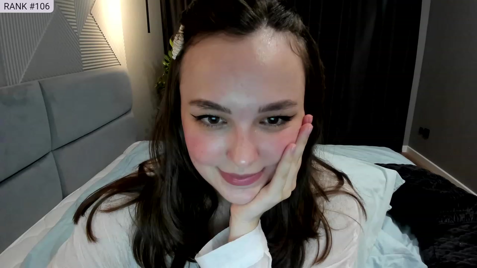Gallery image thumbnail from AngryKat's myfreecams stream on, 06/09/2023, 21:18 image 3 of 20