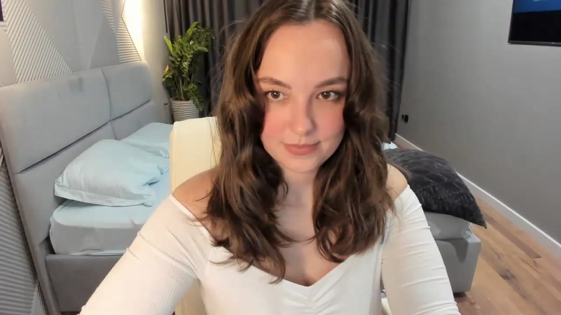 Gallery image thumbnail from AngryKat's myfreecams stream on, 06/13/2023, 20:34 image 1 of 20