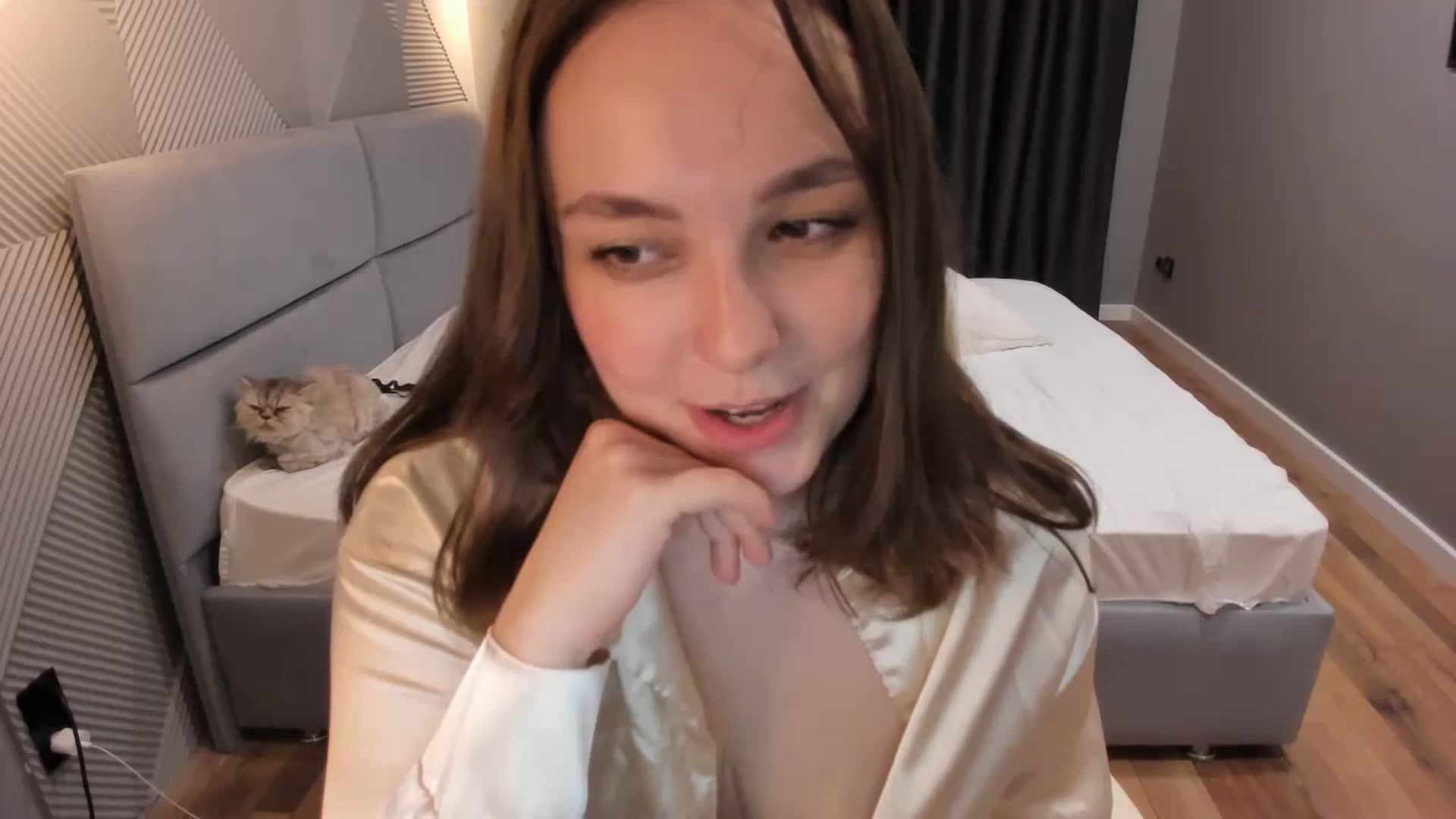 Gallery image thumbnail from AngryKat's myfreecams stream on, 07/05/2023, 21:46 image 5 of 20