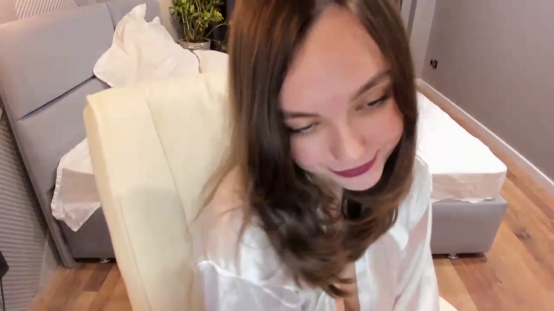 Gallery image thumbnail from AngryKat's myfreecams stream on, 07/06/2023, 18:27 image 13 of 20