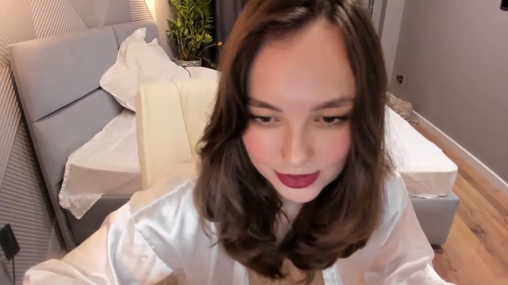 Gallery image thumbnail from AngryKat's myfreecams stream on, 07/06/2023, 18:27 image 7 of 20