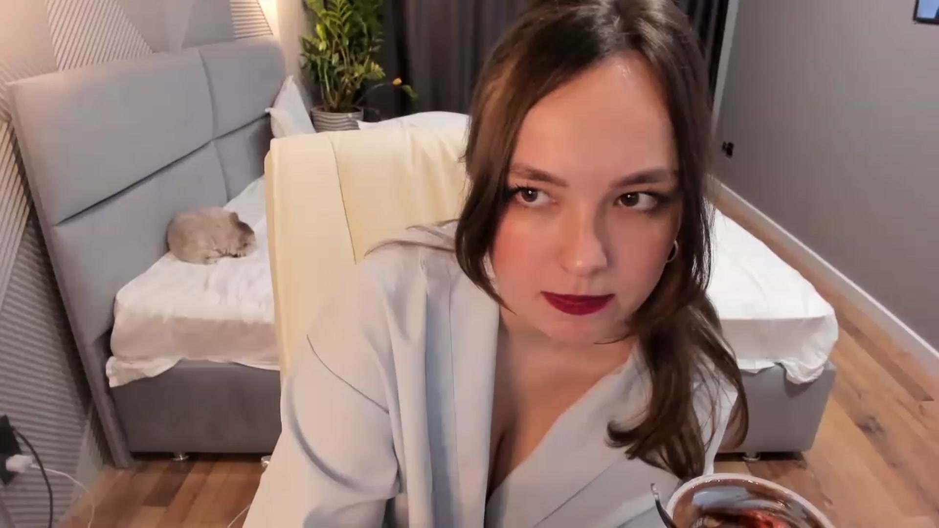 Gallery image thumbnail from AngryKat's myfreecams stream on, 07/09/2023, 24:02 image 7 of 20
