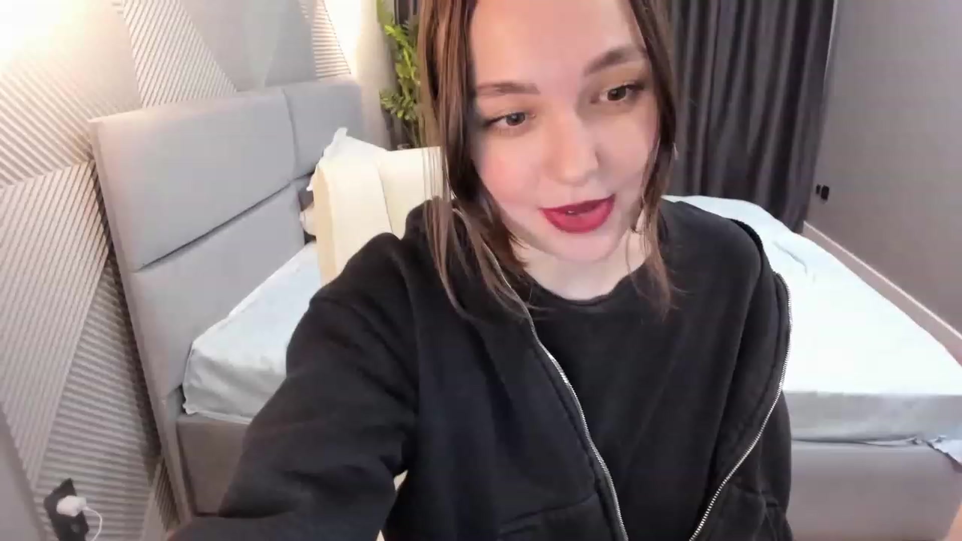 Gallery image thumbnail from AngryKat's myfreecams stream on, 07/15/2023, 21:12 image 20 of 20