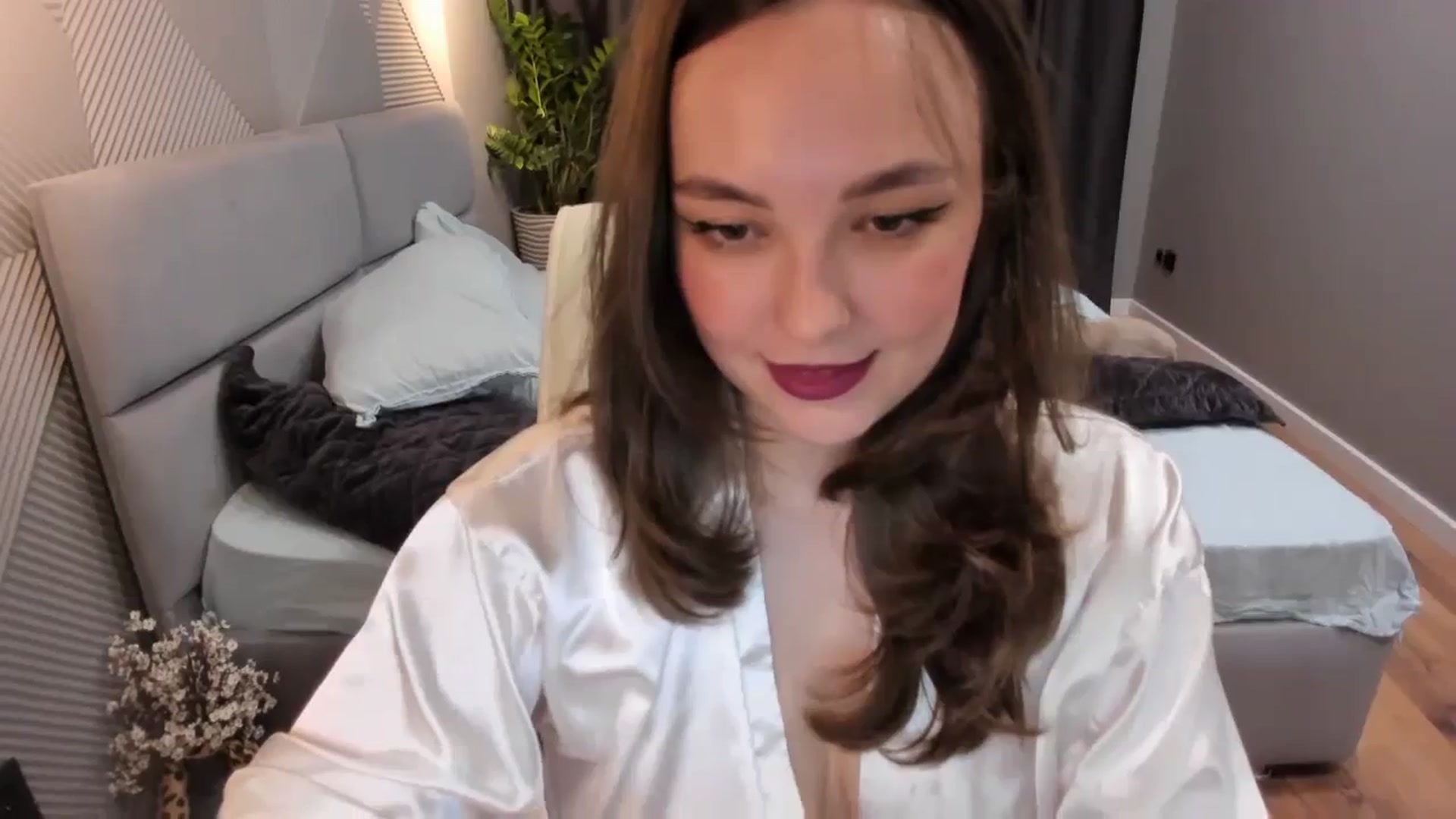 Gallery image thumbnail from AngryKat's myfreecams stream on, 08/07/2023, 21:08 image 3 of 20