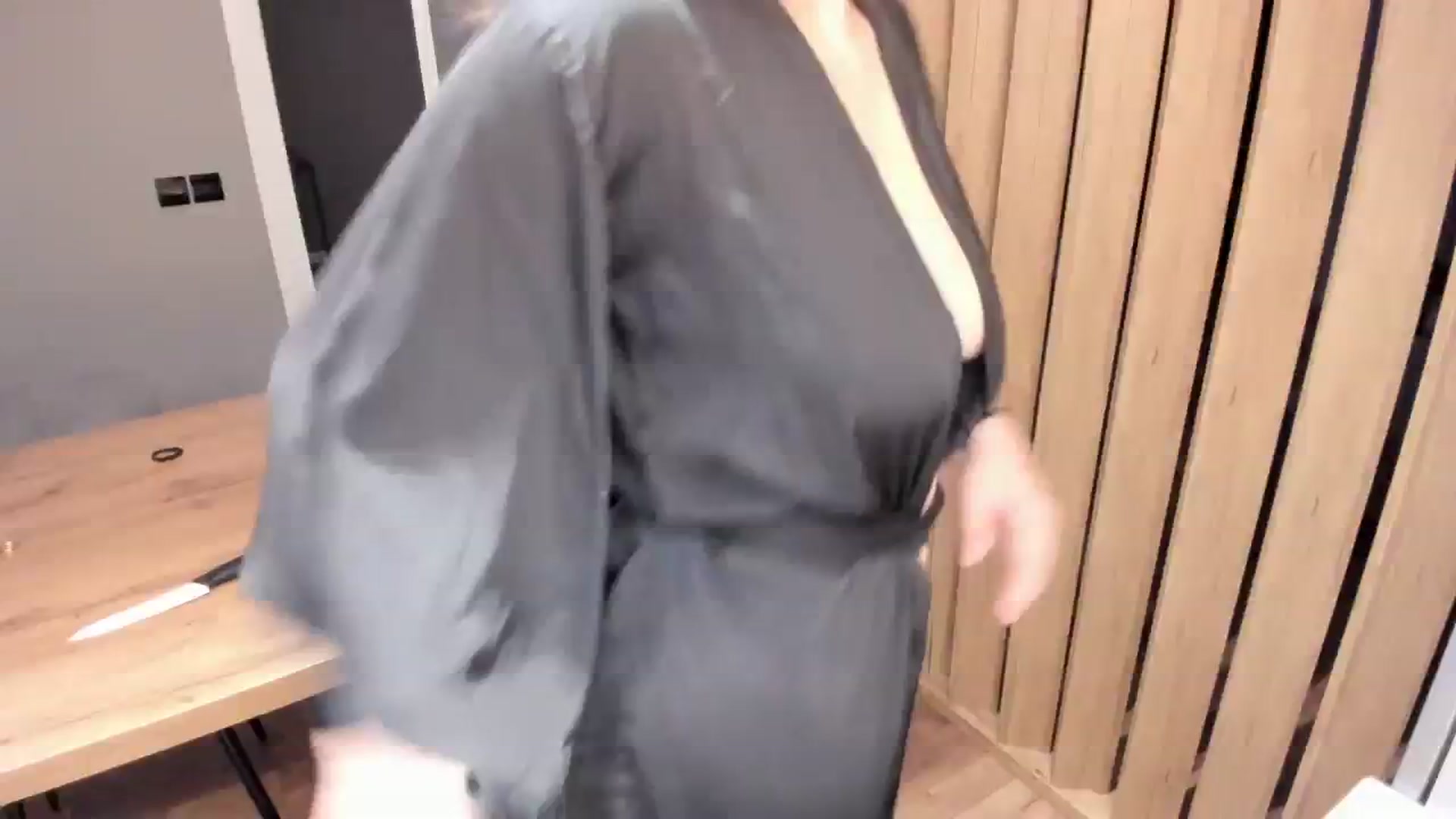 Gallery image thumbnail from AngryKat's myfreecams stream on, 08/12/2023, 17:22 image 16 of 20