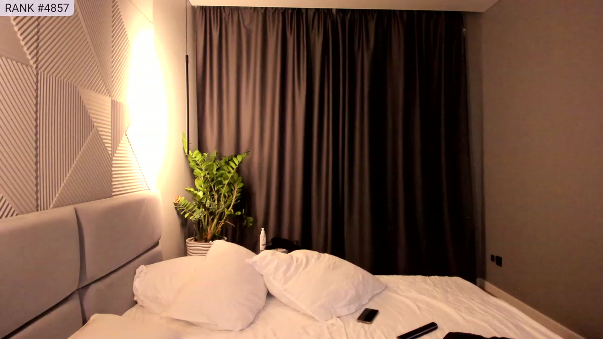 Gallery image thumbnail from AngryKat's myfreecams stream on, 09/16/2023, 18:56 image 12 of 20