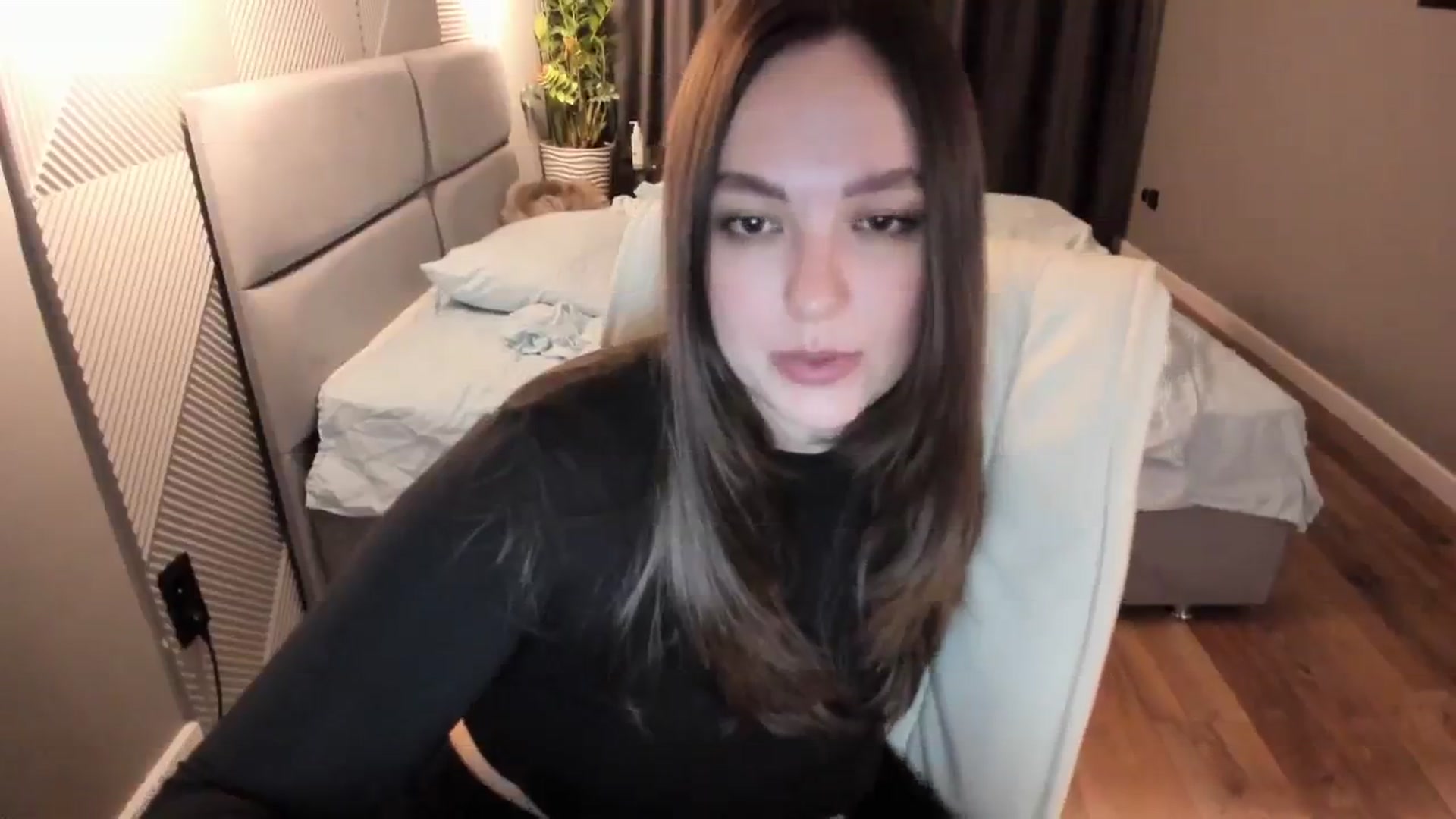 Gallery image thumbnail from AngryKat's myfreecams stream on, 10/09/2023, 19:19 image 17 of 20