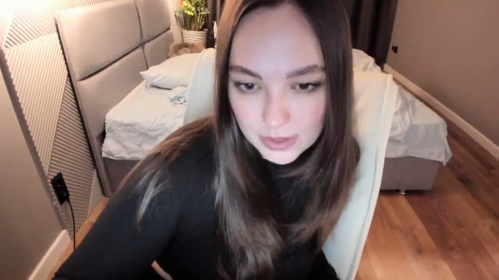Gallery image thumbnail from AngryKat's myfreecams stream on, 10/09/2023, 19:19 image 19 of 20