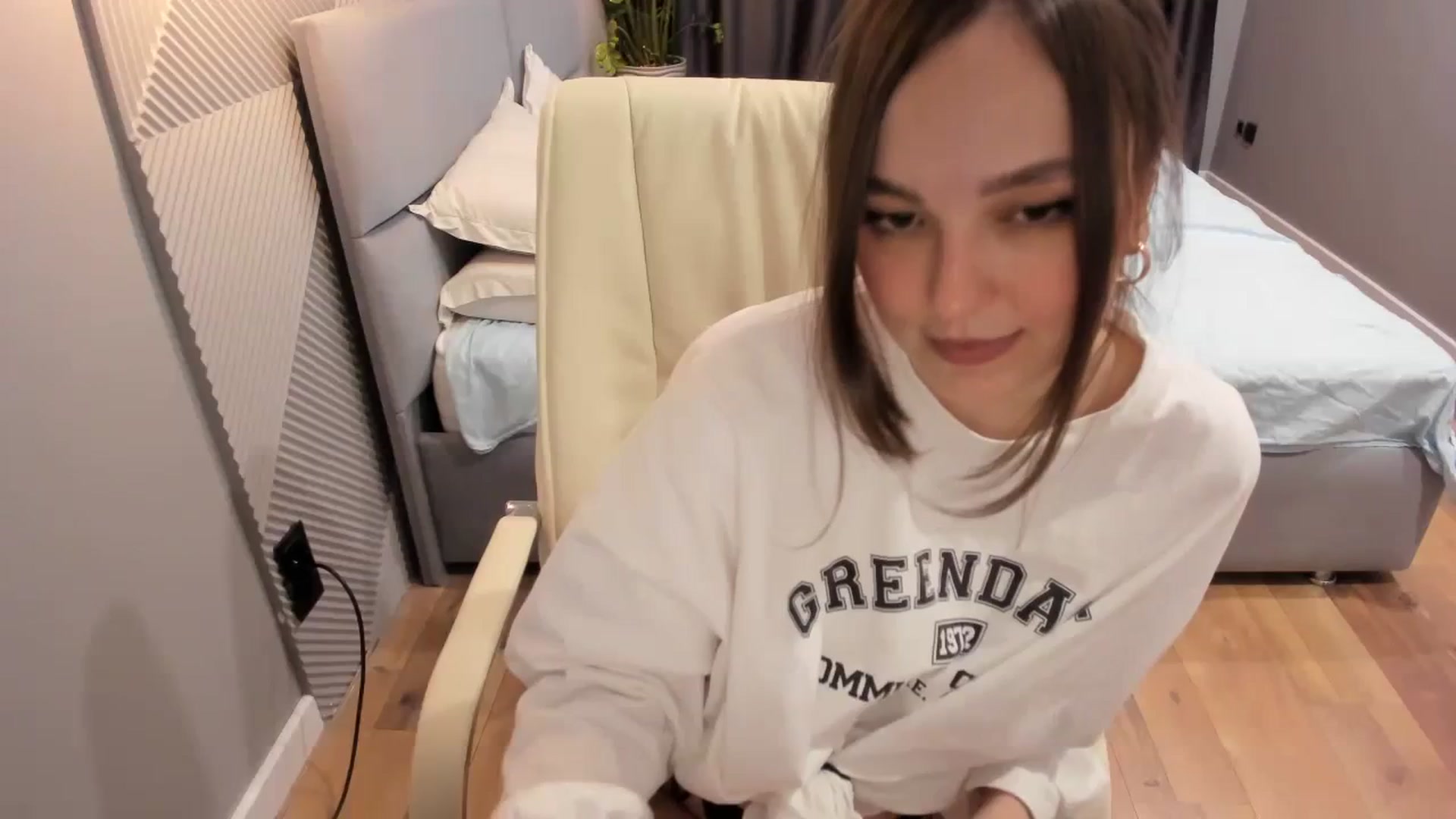 Gallery image thumbnail from AngryKat's myfreecams stream on, 11/19/2023, 19:58 image 1 of 20