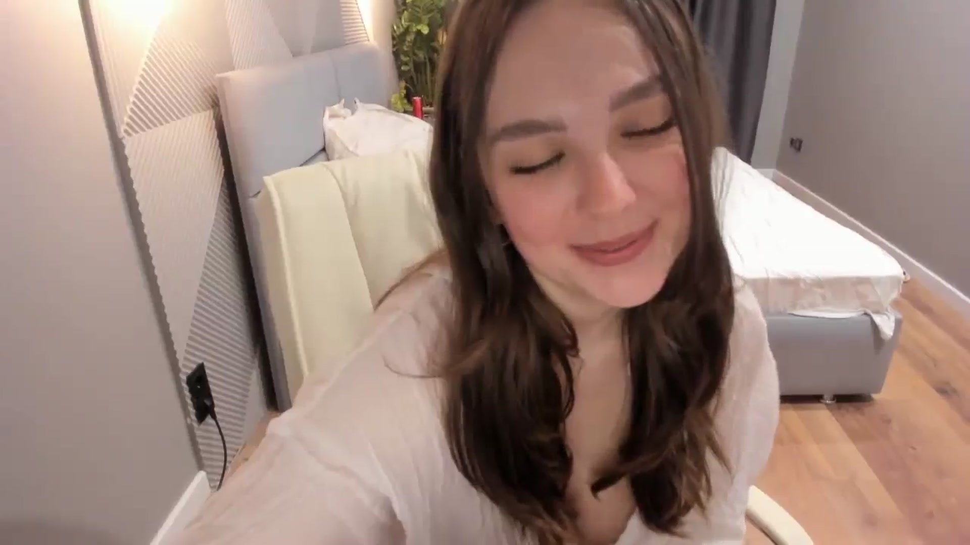 Gallery image thumbnail from AngryKat's myfreecams stream on, 11/29/2023, 21:14 image 6 of 20