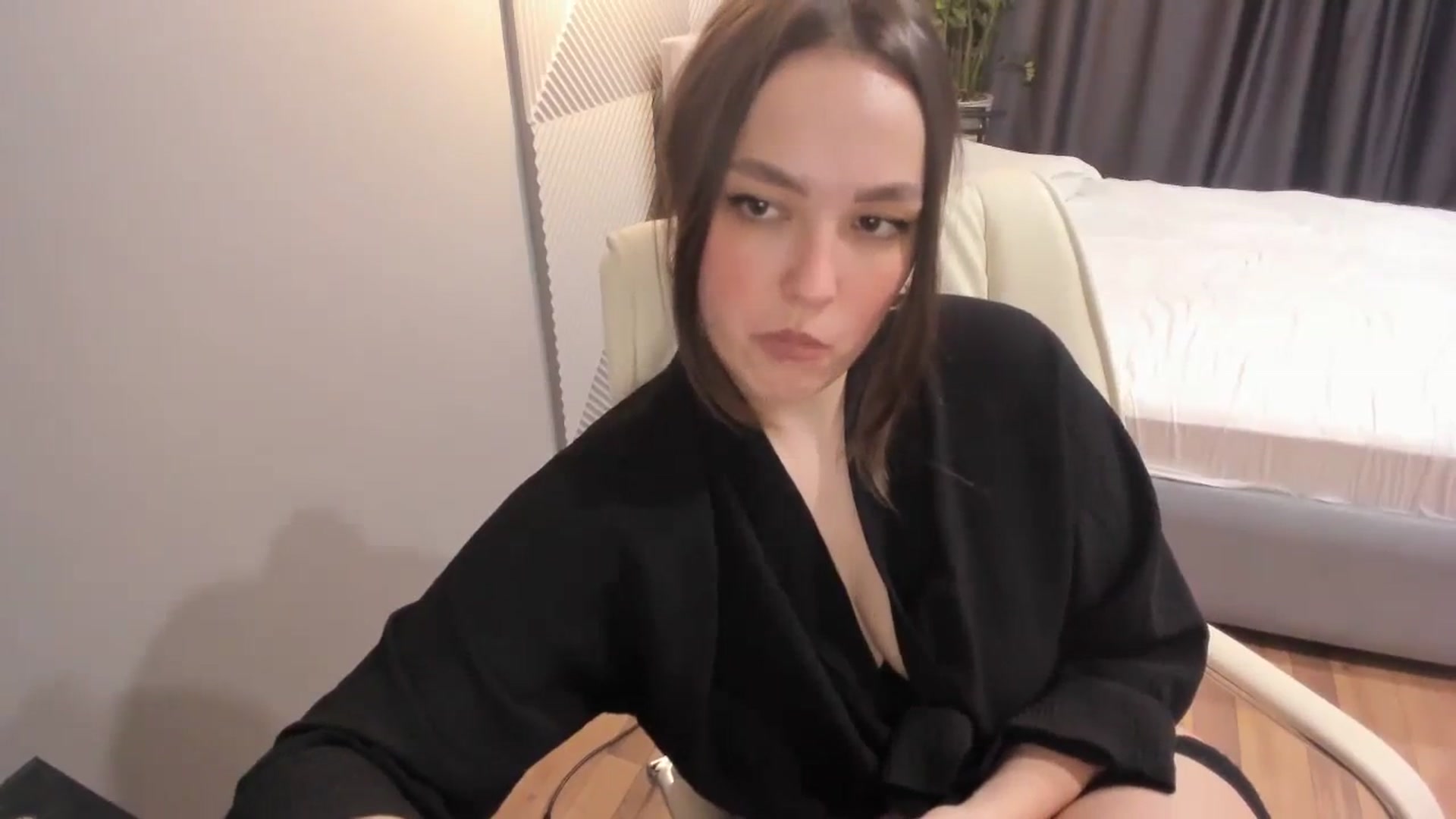 Gallery image thumbnail from AngryKat's myfreecams stream on, 11/30/2023, 21:31 image 3 of 20