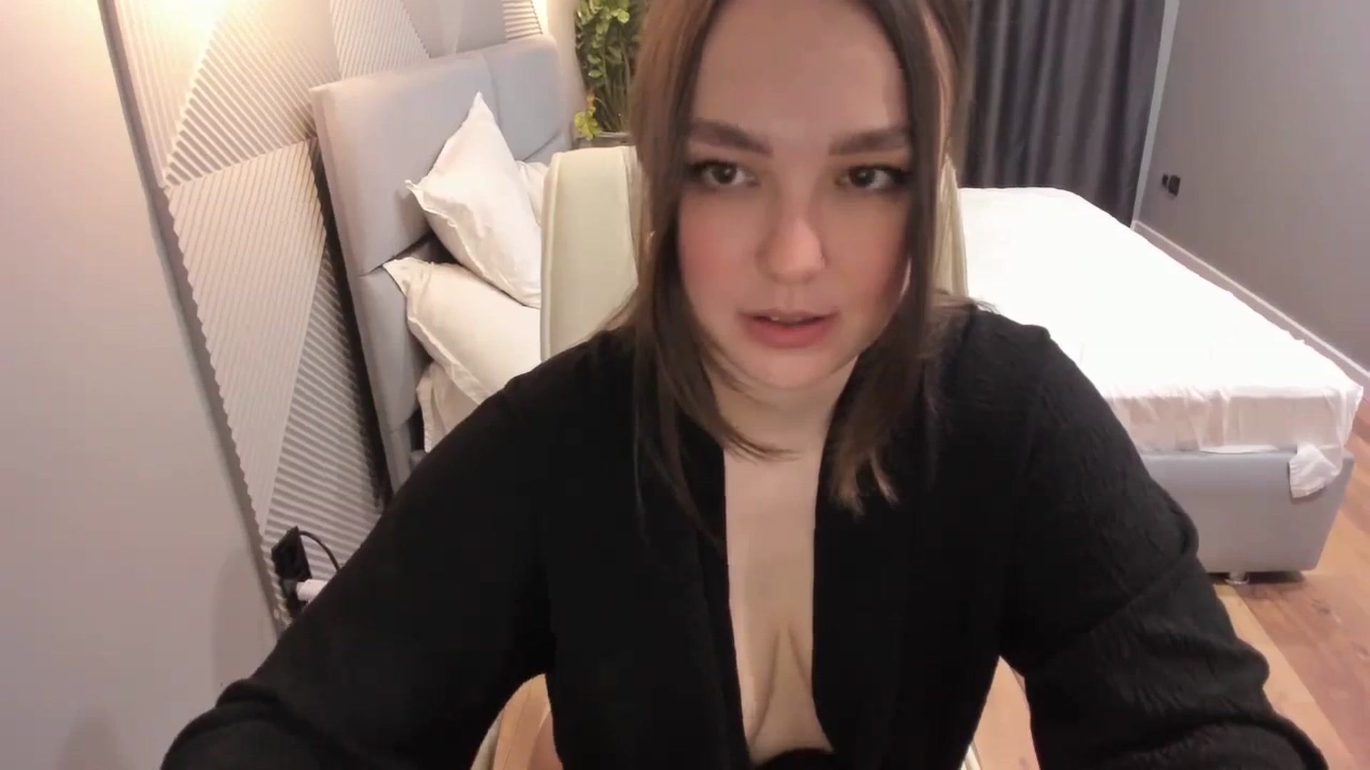 Gallery image thumbnail from AngryKat's myfreecams stream on, 11/30/2023, 22:02 image 19 of 20