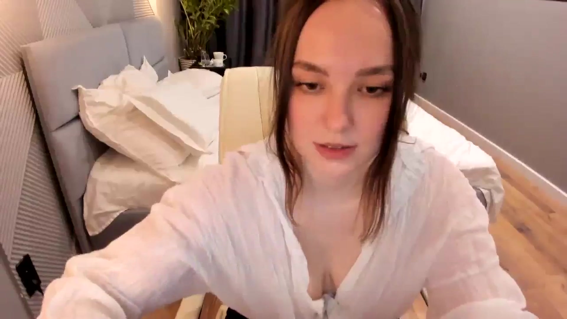 Gallery image thumbnail from AngryKat's myfreecams stream on, 03/09/2024, 19:49 image 17 of 20