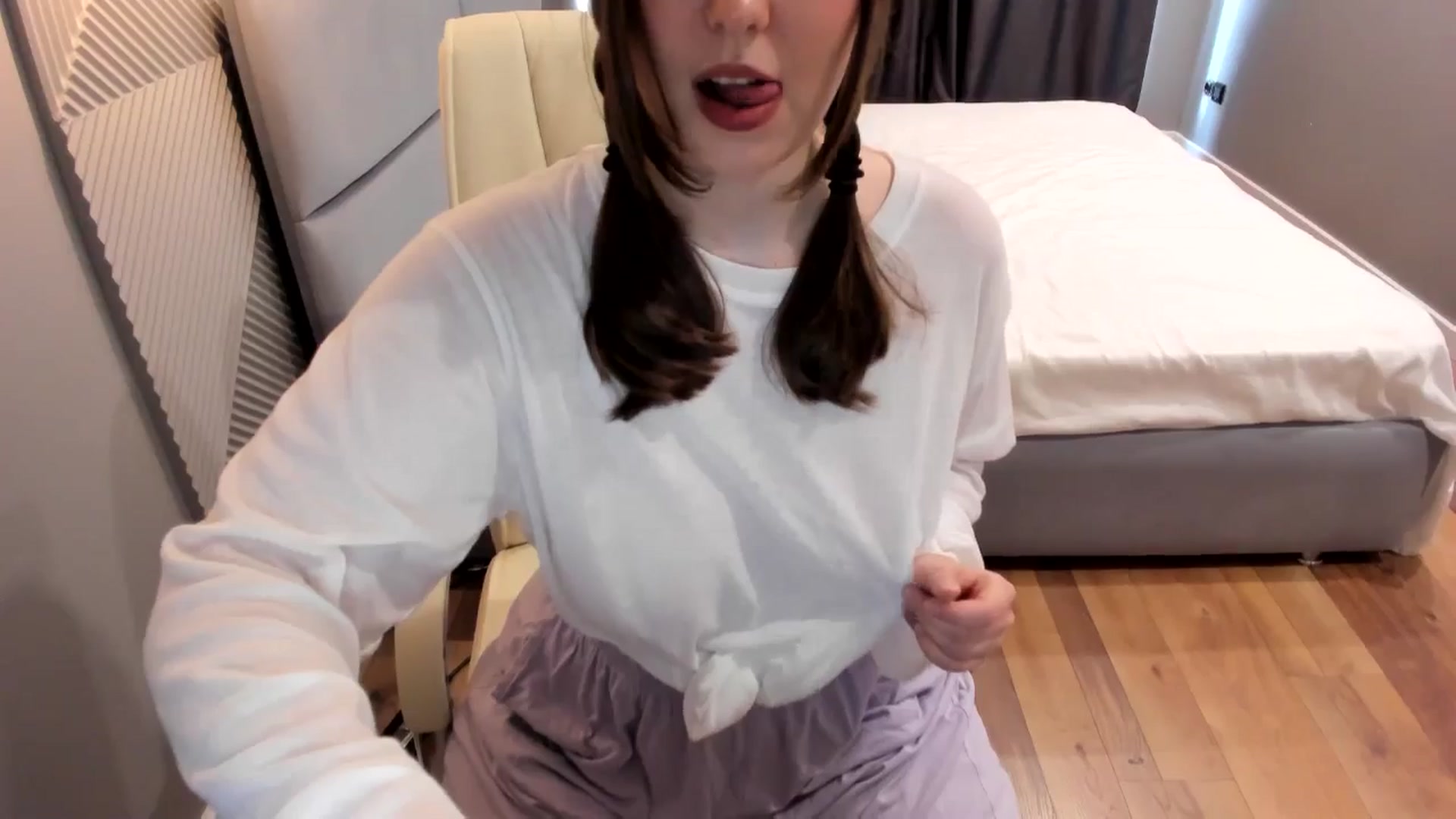 Gallery image thumbnail from AngryKat's myfreecams stream on, 06/25/2024, 11:39 image 14 of 20