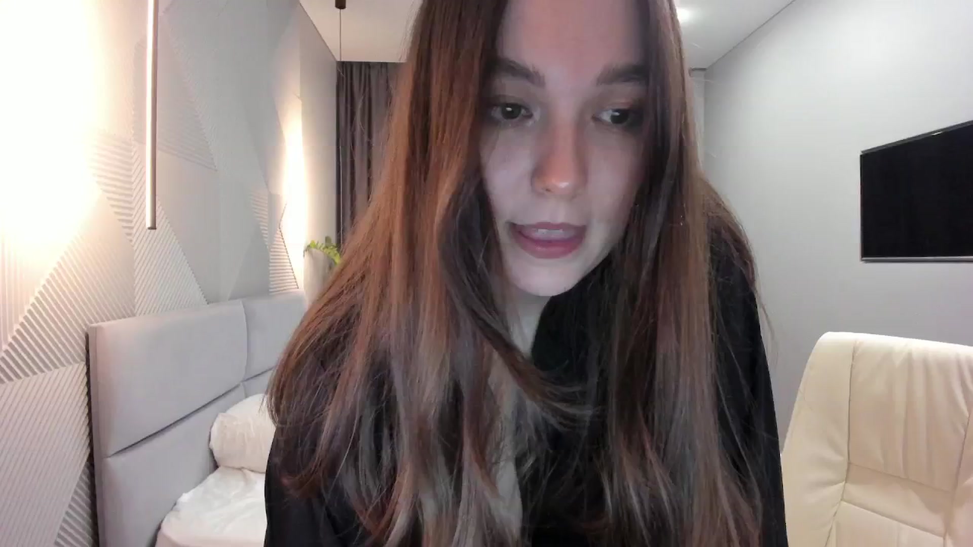 Gallery image thumbnail from AngryKat's myfreecams stream on, 08/01/2024, 19:26 image 16 of 20