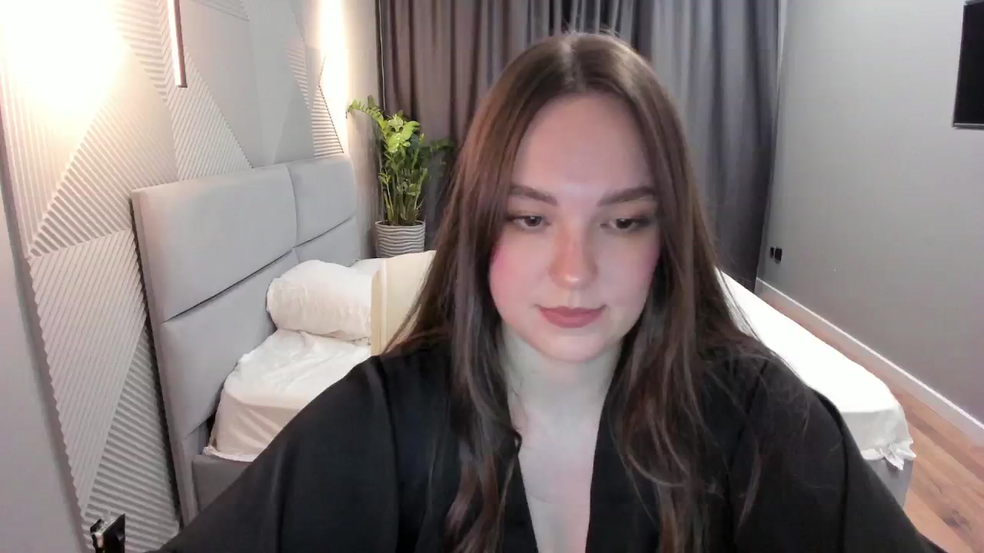 Gallery image thumbnail from AngryKat's myfreecams stream on, 08/01/2024, 19:26 image 3 of 20