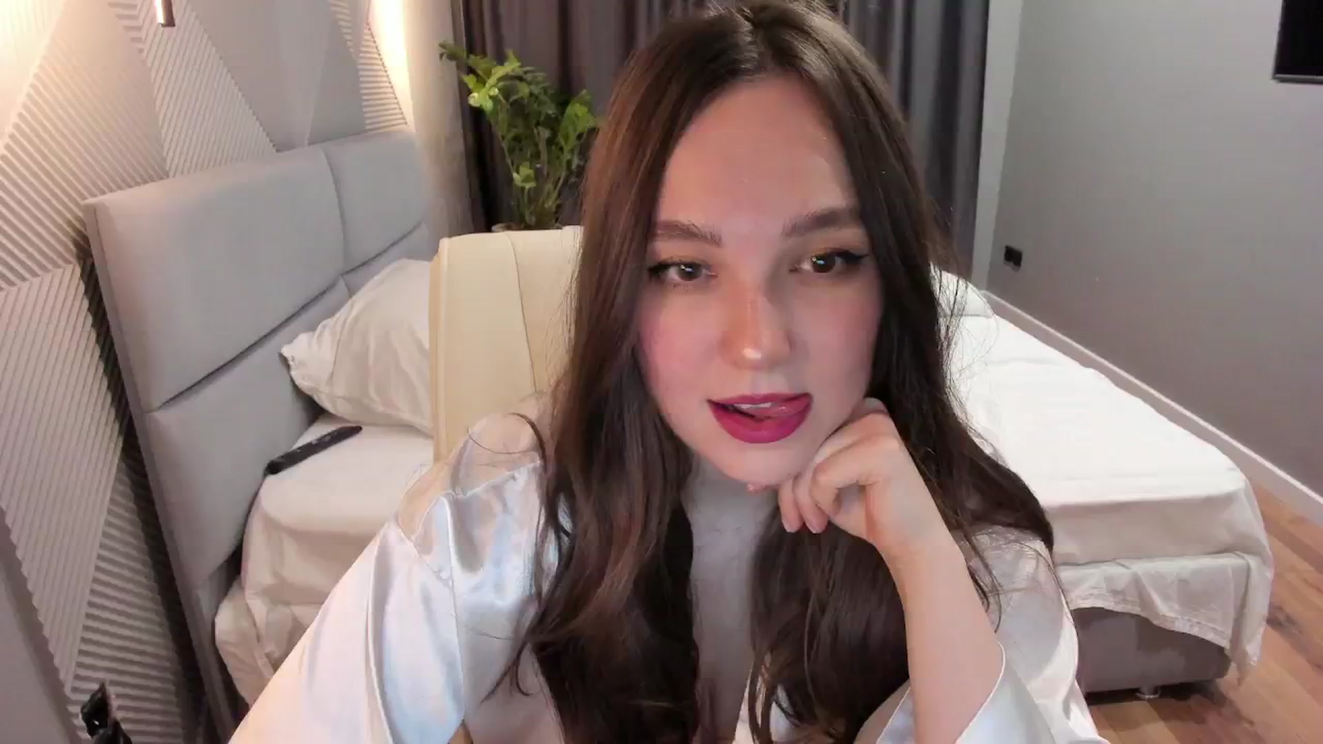 Gallery image thumbnail from AngryKat's myfreecams stream on, 09/20/2024, 18:26 image 2 of 20