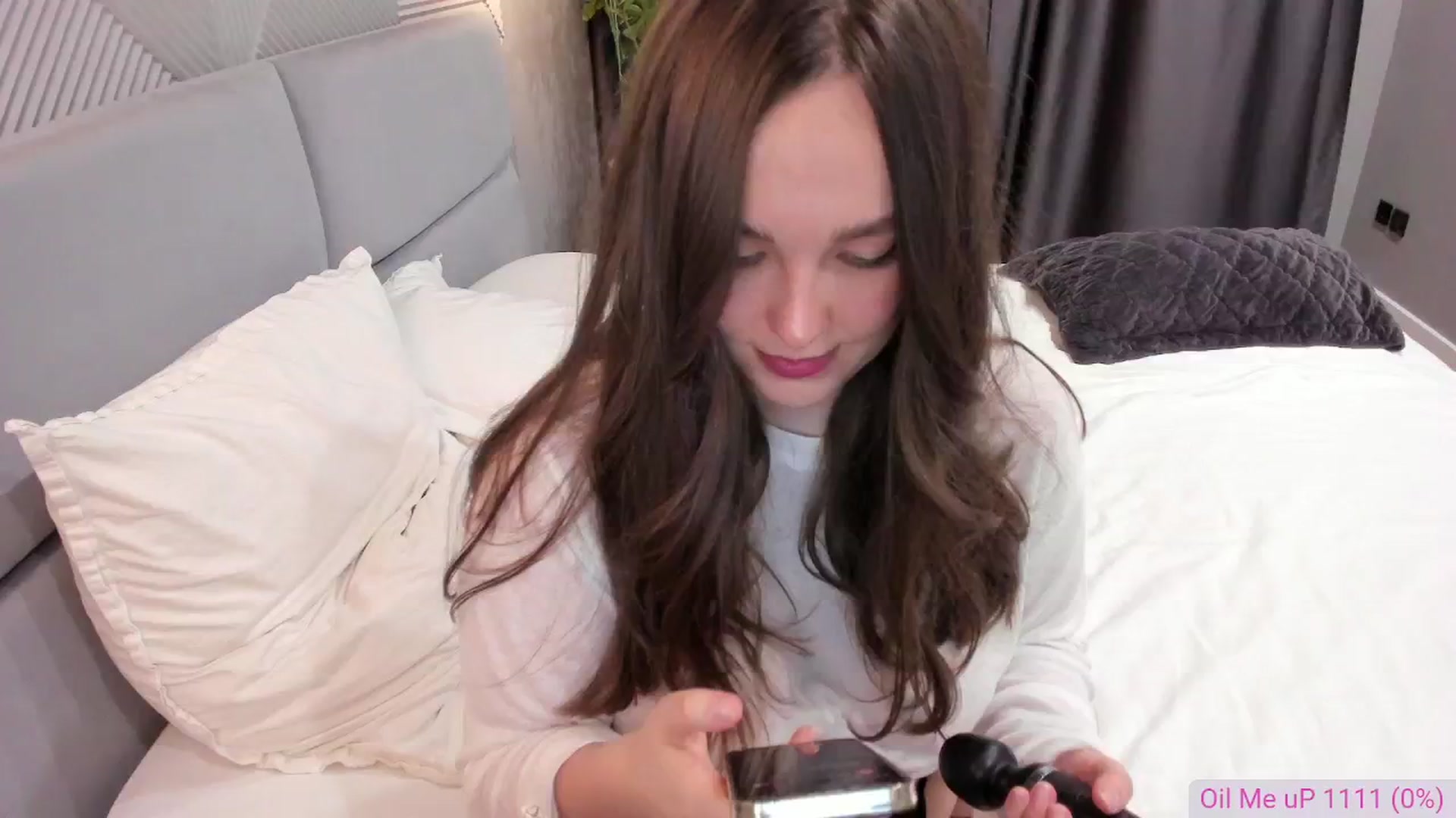 Gallery image thumbnail from AngryKat's myfreecams stream on, 09/22/2024, 18:34 image 18 of 20