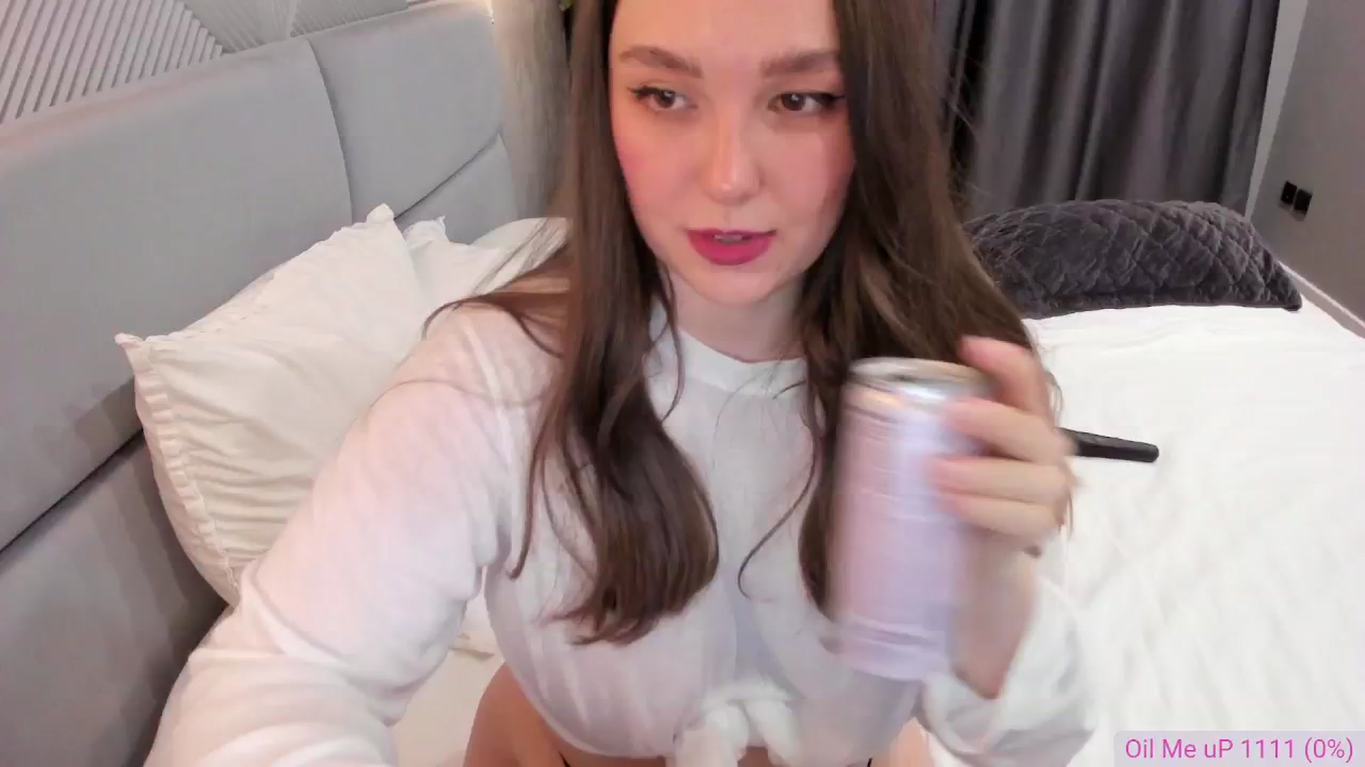 Gallery image thumbnail from AngryKat's myfreecams stream on, 09/22/2024, 18:34 image 16 of 20