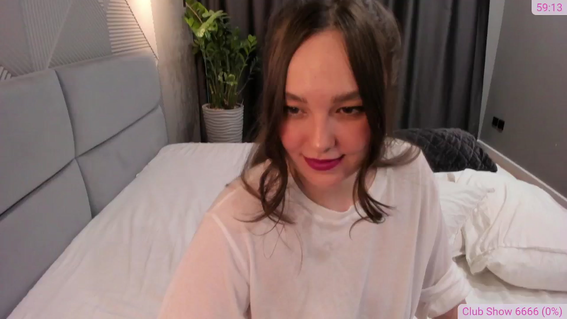 Gallery image thumbnail from AngryKat's myfreecams stream on, 09/22/2024, 20:23 image 16 of 20